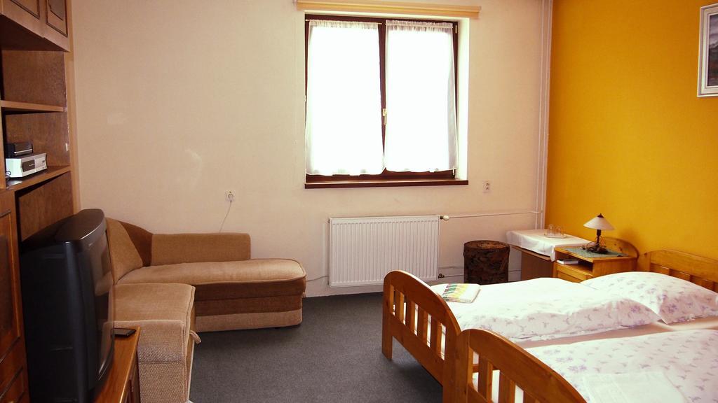 Penzion Tatry Poprad Room photo